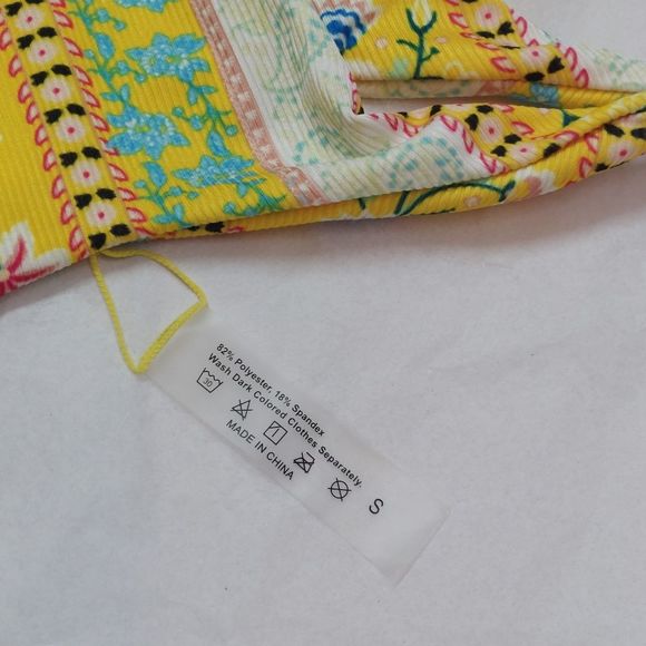 Reversible Yellow Floral High Cut Cheeky Bikini Bathing Suit Bottoms Small NWOT - Picture 7 of 8